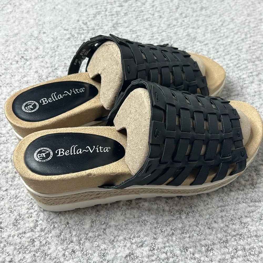 Bella Vita Oaklynn Wedge Sandals EUC‎ LIKE NEW!